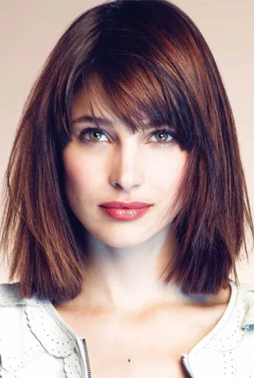 Highlighted Medium Hair with Bangs 