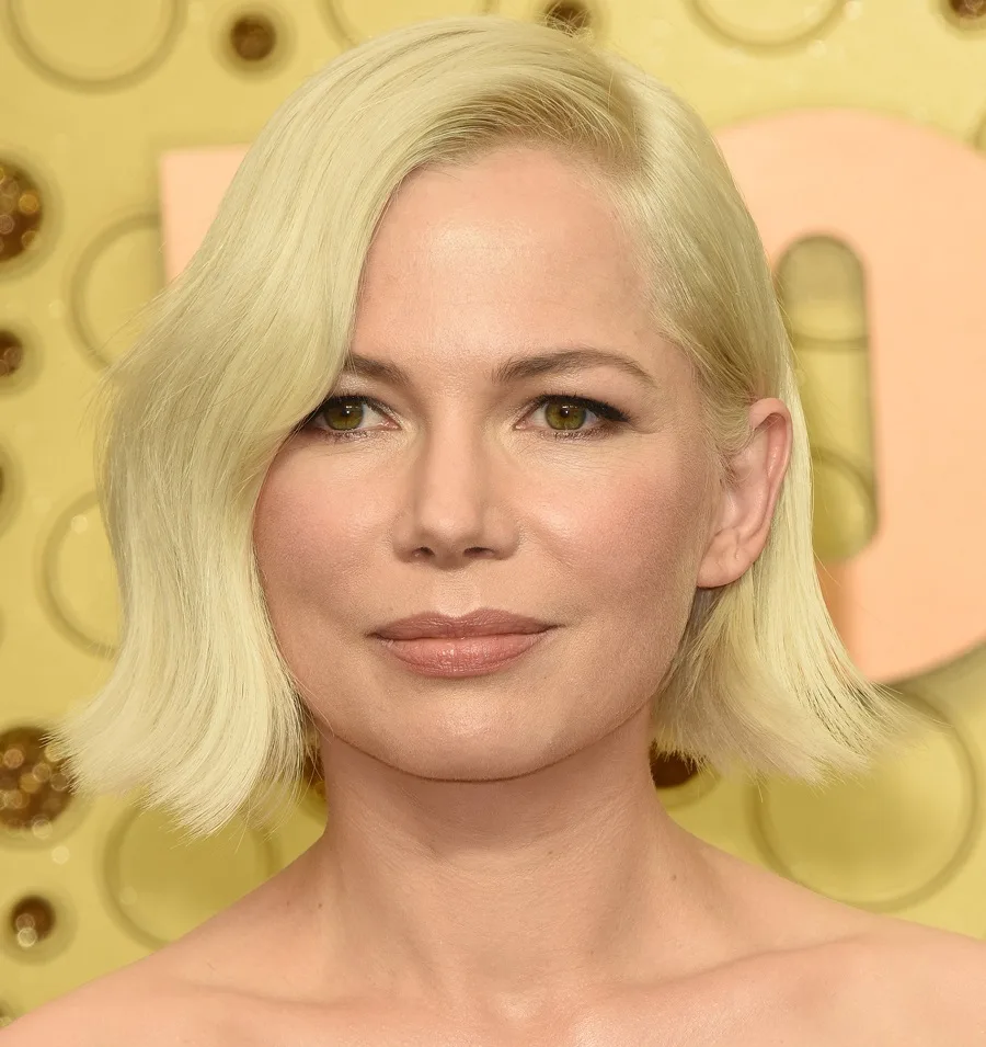 Michelle Williams with Blonde Bob