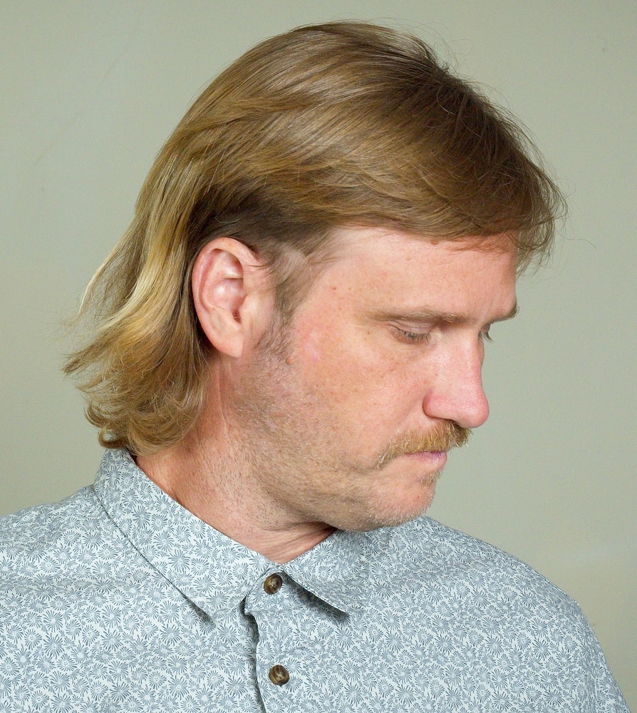 Mullet hairstyle for men with big ears