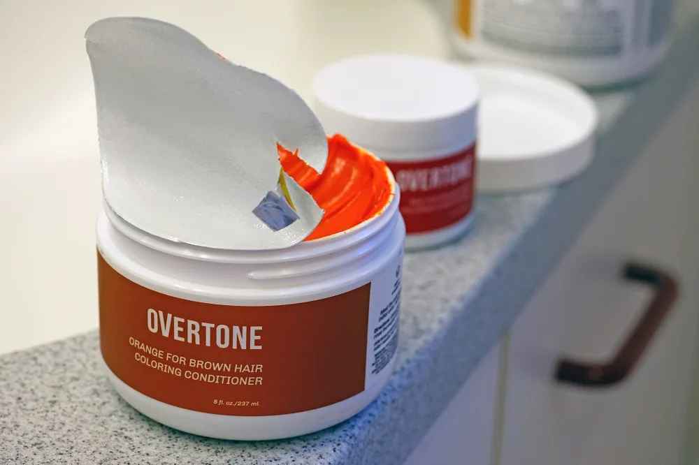 Does OVertone Cover Gray Hair? A Colorist Explains – HairstyleCamp