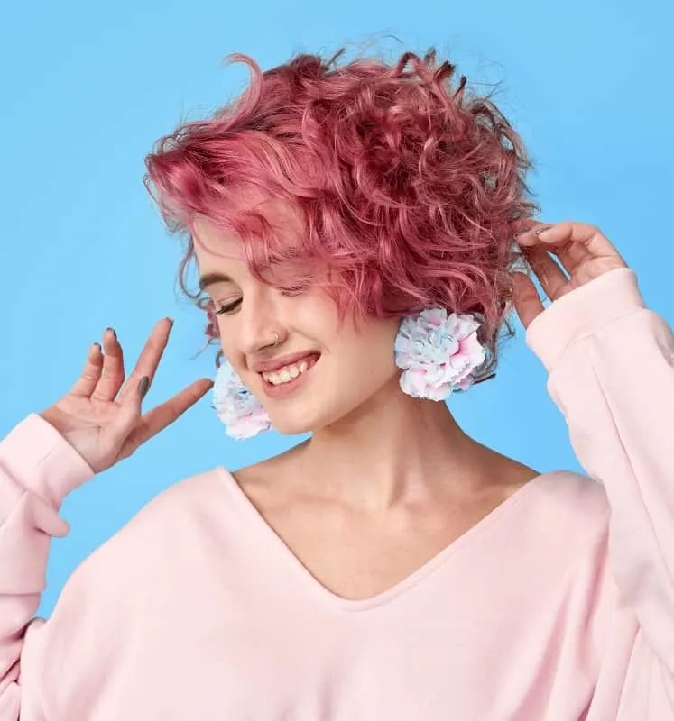 Pink Hairstyle for Women in Their 20s