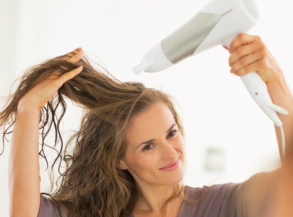     The reasons for scalp drying after washing hair - blow drying after washing