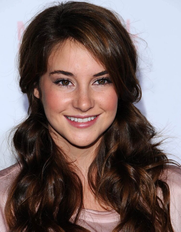 33 Of Shailene Woodley's Most Iconic Hairstyles – HairstyleCamp