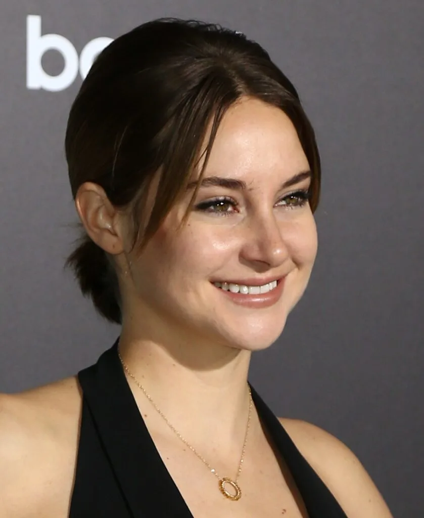 Shailene Woodley Short Hair With Ponytail