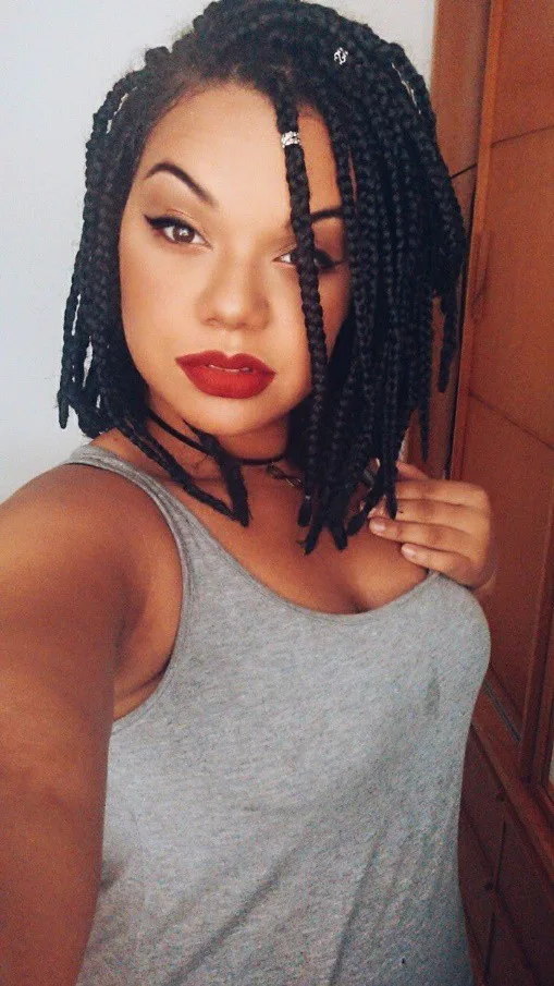 Short Blonde Box Braid hairstyle for women 