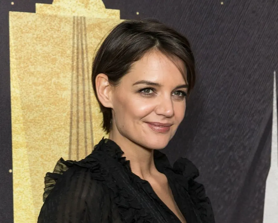 Katie Holmes Hairstyles Hair Cuts and Colors