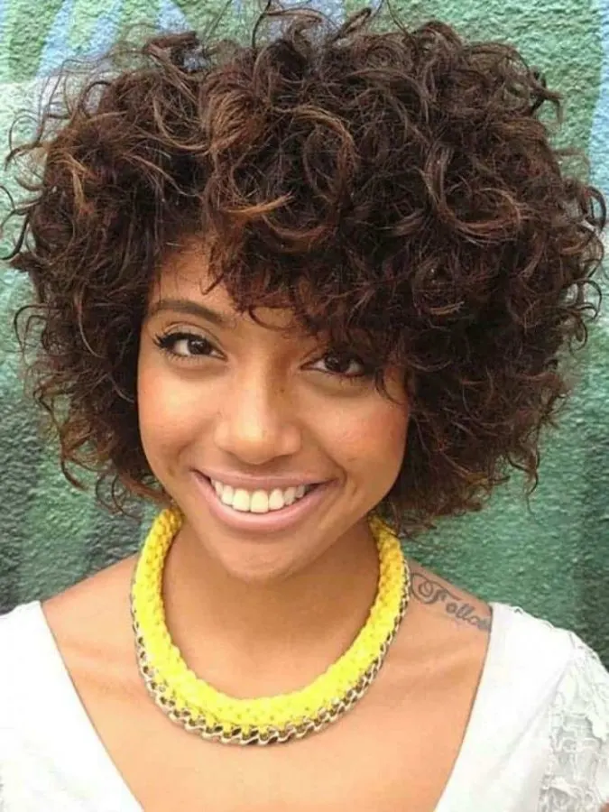 messy short curls for african girl