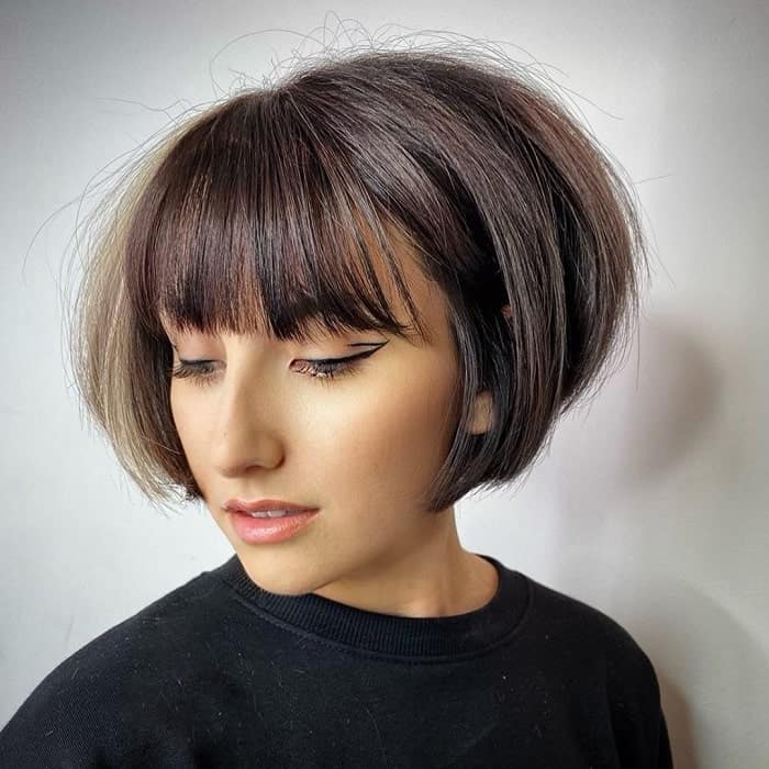 17 Best Angled Bob With Bangs Ideas For Your Hair Type