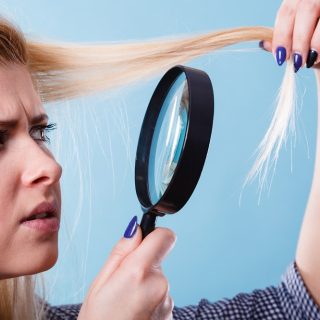 5 Signs You Should Stop Bleaching Your Hair