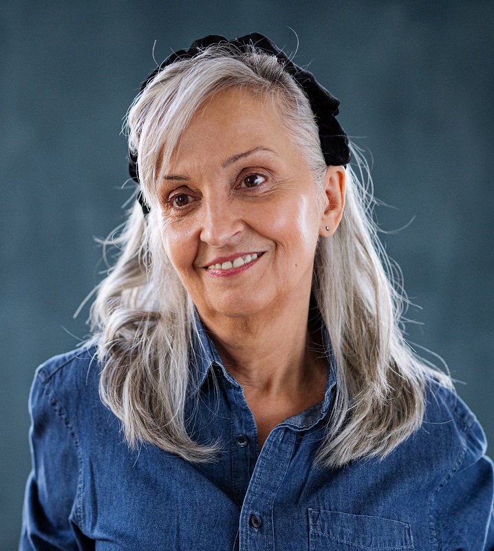Silver Grey Hairstyle for Women Over 50 with Headband