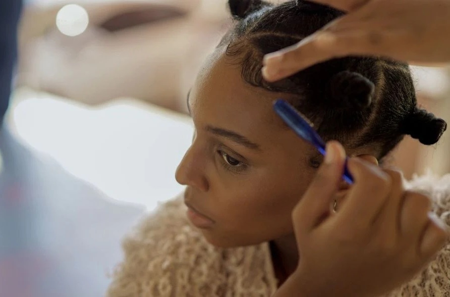 Steps to make ends on natural hair - Smooth the ends of your hair