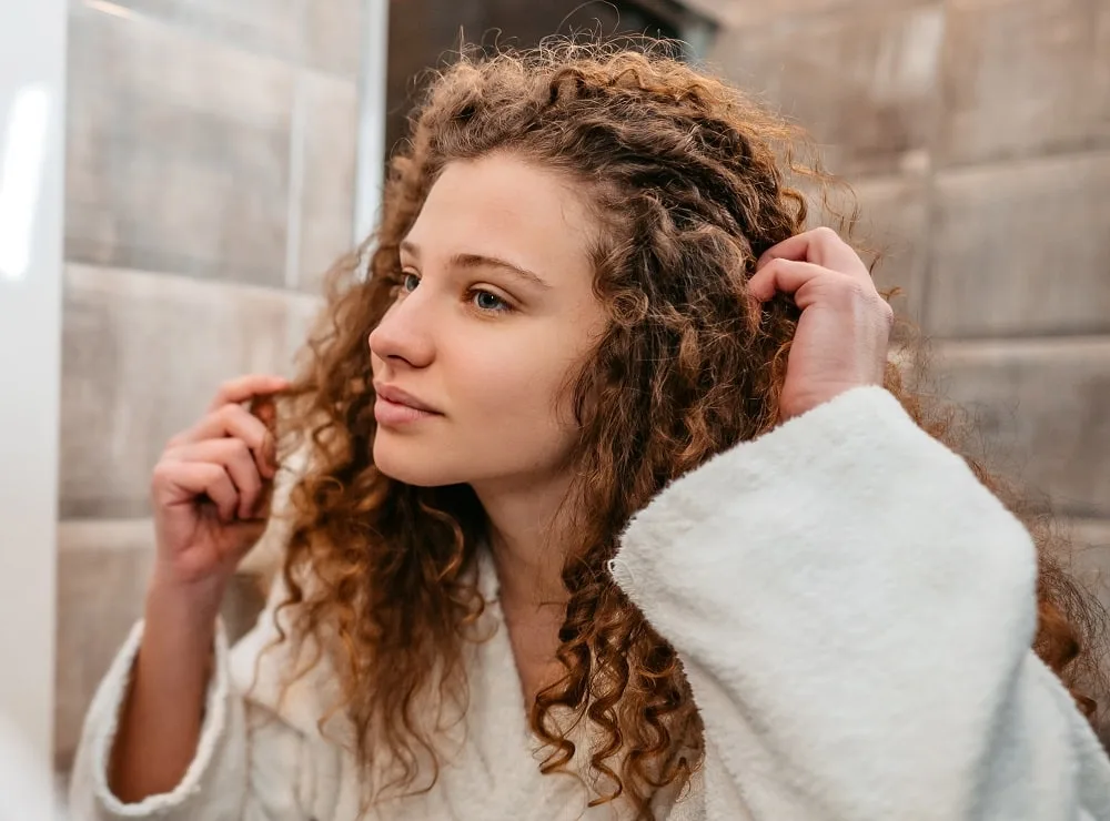 Things to Consider Before Lightening Hair - Hair Texture Change