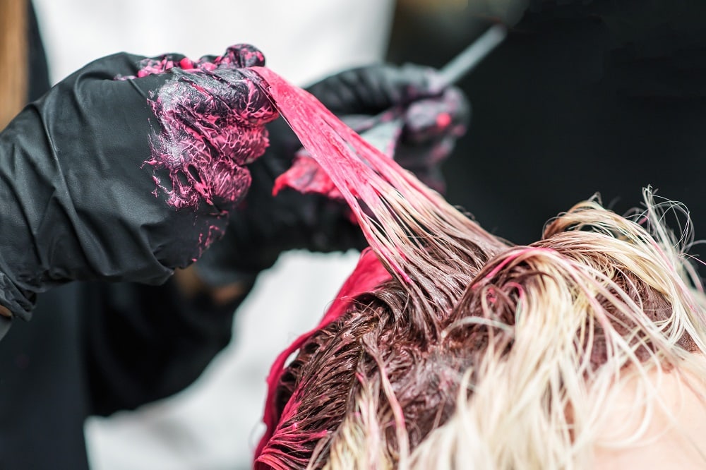 Things to Consider When Dyeing Bleached Hair with Semi-permanent Dyes
