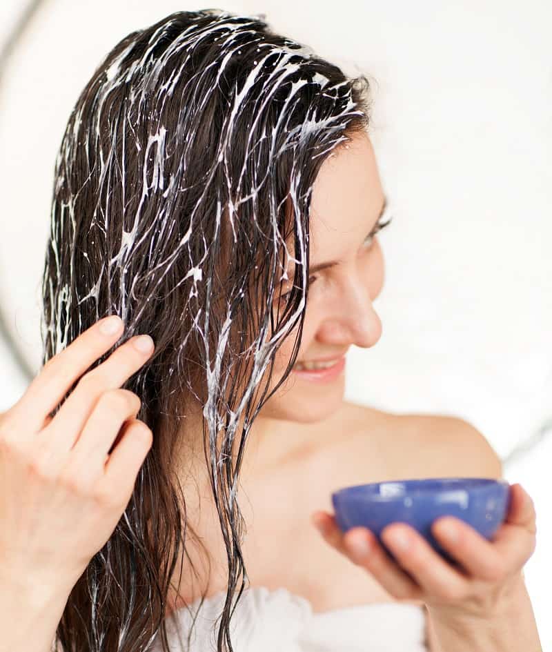 Tips to make fine hair look thicker - use hair mask