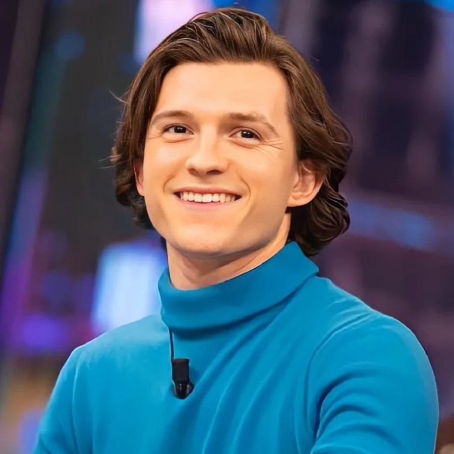 Tom Holland hairstyle