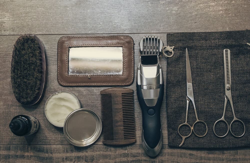 Tools You Need to Cut Hair With Clippers