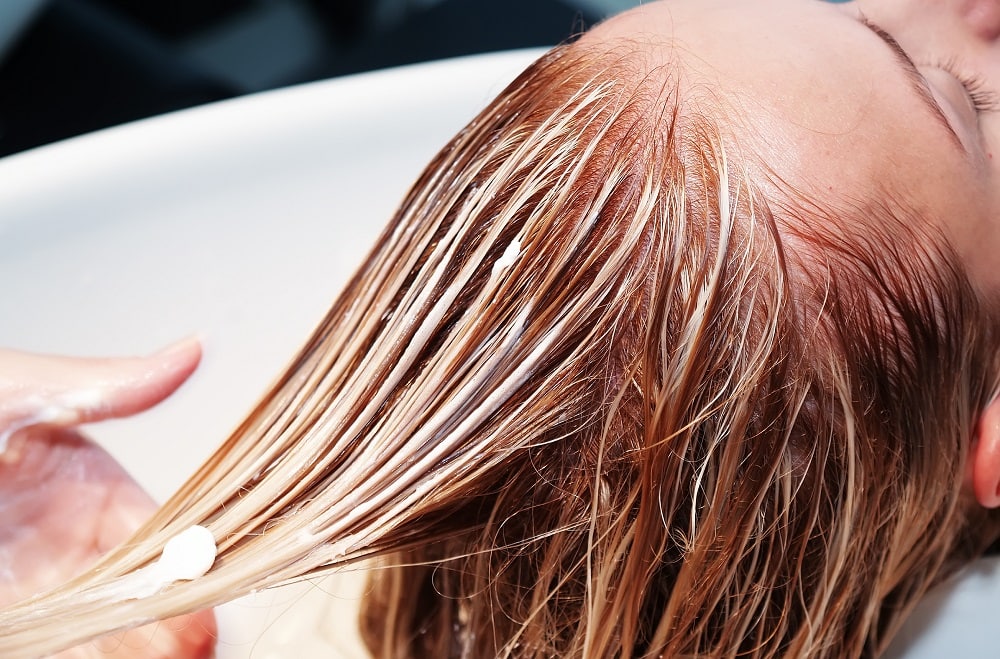 Can you use conditioner after permanent hair color?