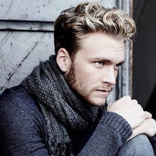 Wavy Hairstyles for men