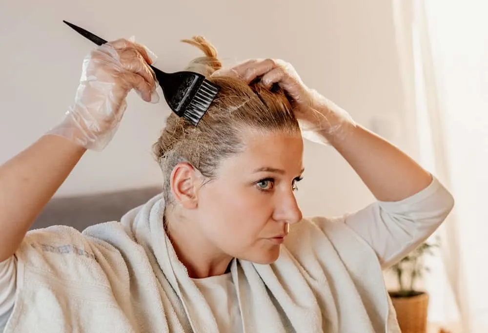 Dying Hair While Pregnant: Is It Bad for The Baby?