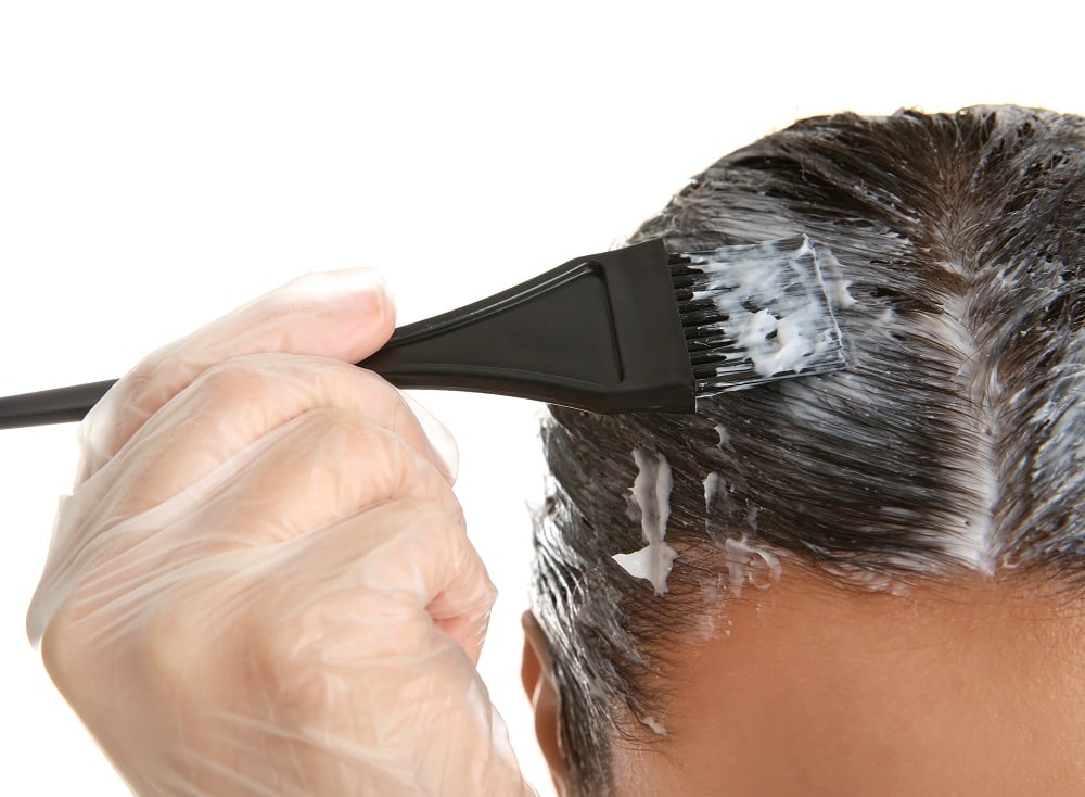Why hair won't lighten with bleach - self-bleaching