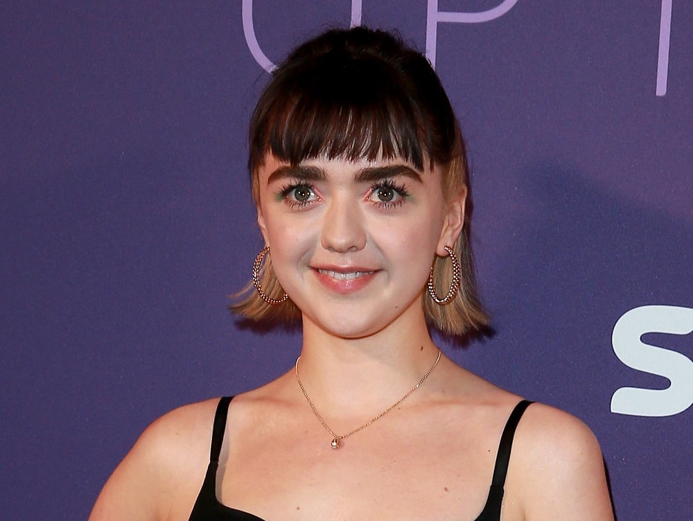 Young famous actress with bob haircut - Maisie Williams