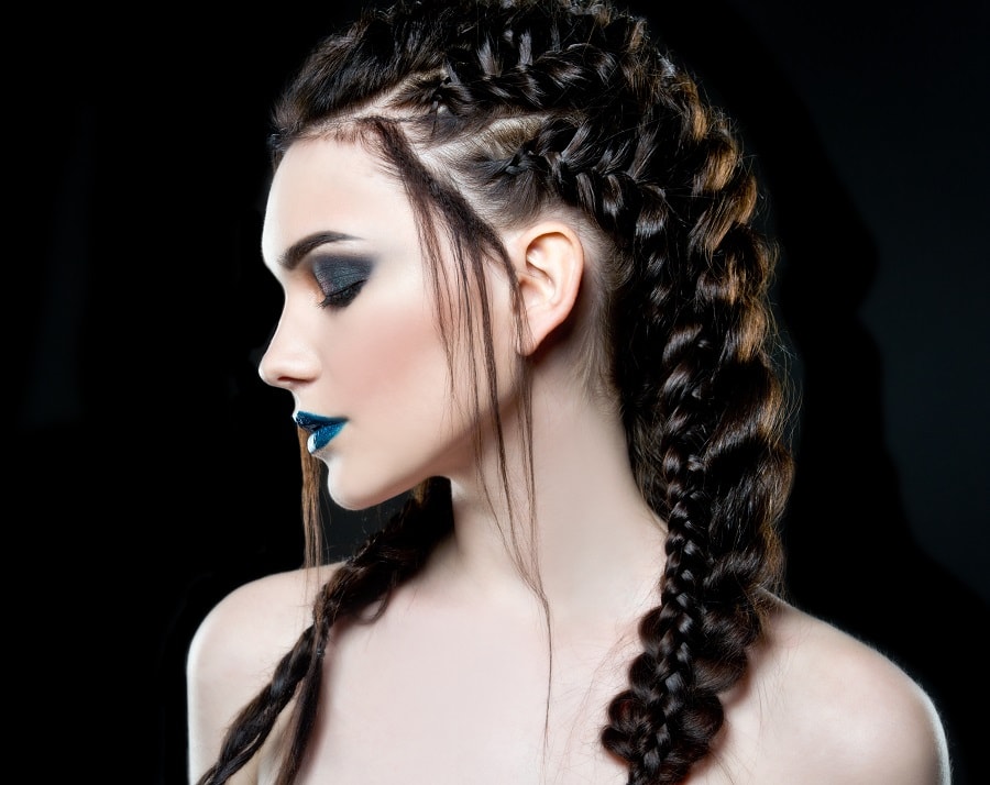 alt hairstyle with braids