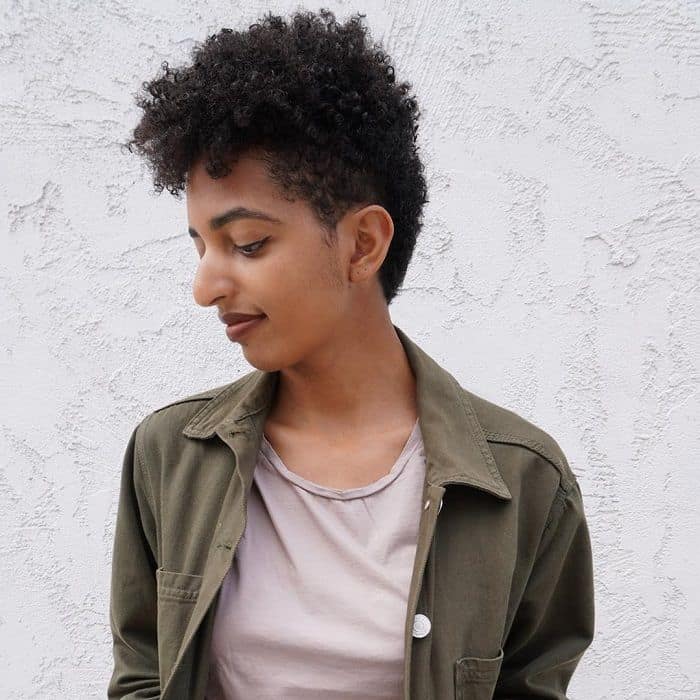 androgynous hairstyle for short hair