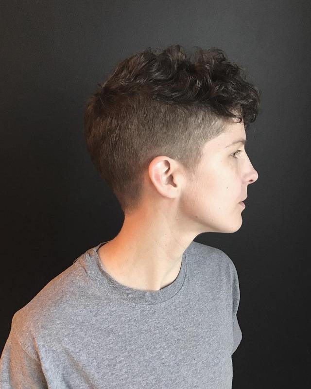 androgynous hairstyles for curly hair