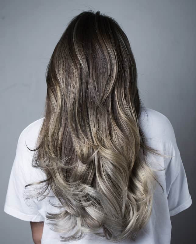 45 Glamorous Blonde Balayage Hairstyles For 2023 