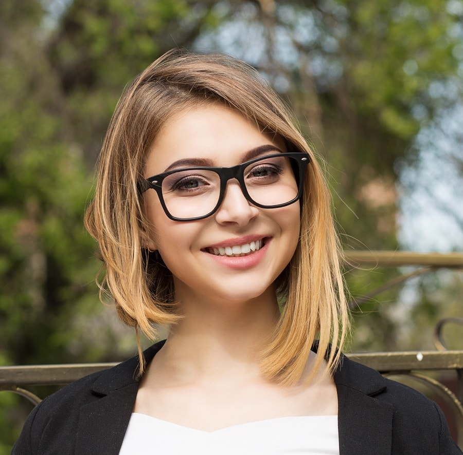 asymmetrical bob hairstyle with glasses