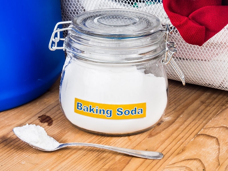 baking soda to get vaseline out of hair