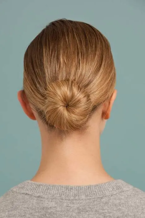 10 Ballerina Bun Hairstyles For 2024 Hairstylecamp 5168