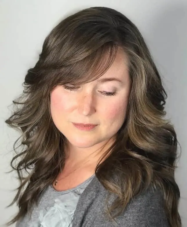 side swept bangs for heart shaped face