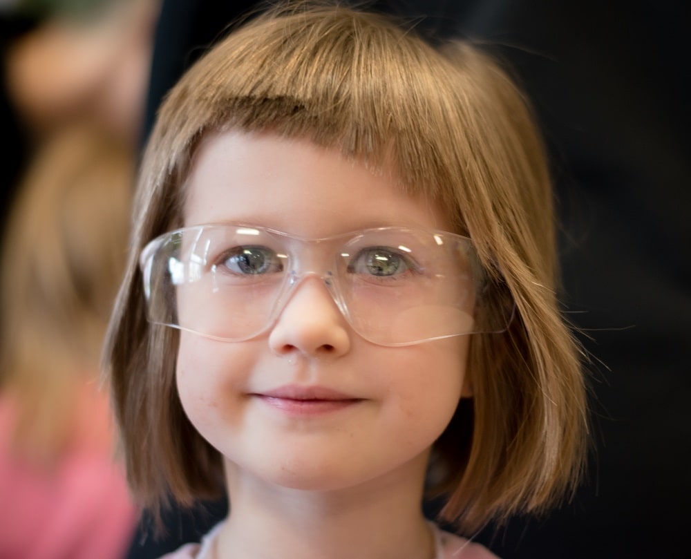 bangs for little girls with square faces and glasses