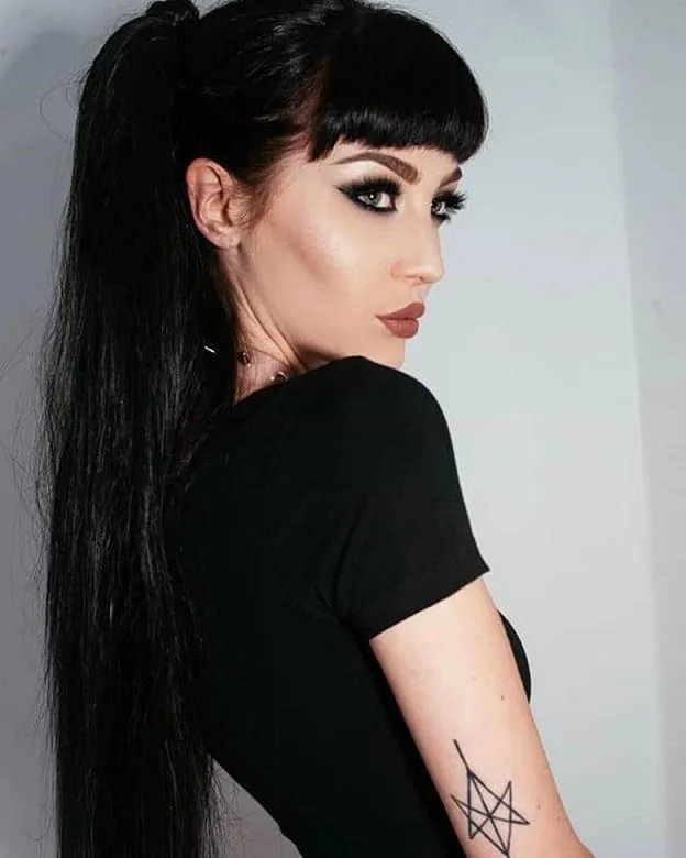 thick bangs with ponytail