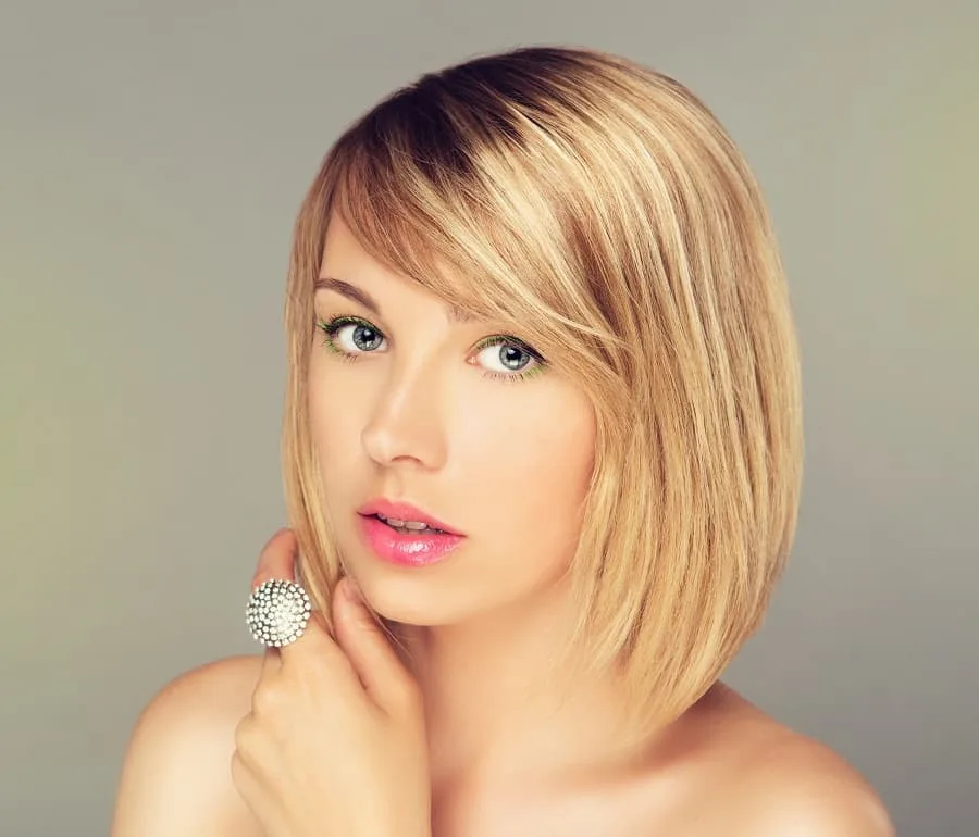 side swept bangs for women with oval face