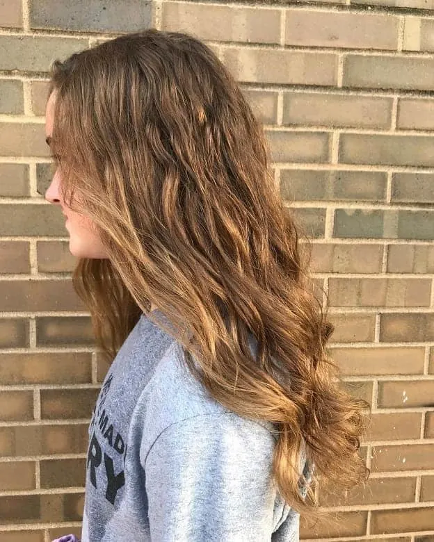 honey blonde hair with beach wave perm