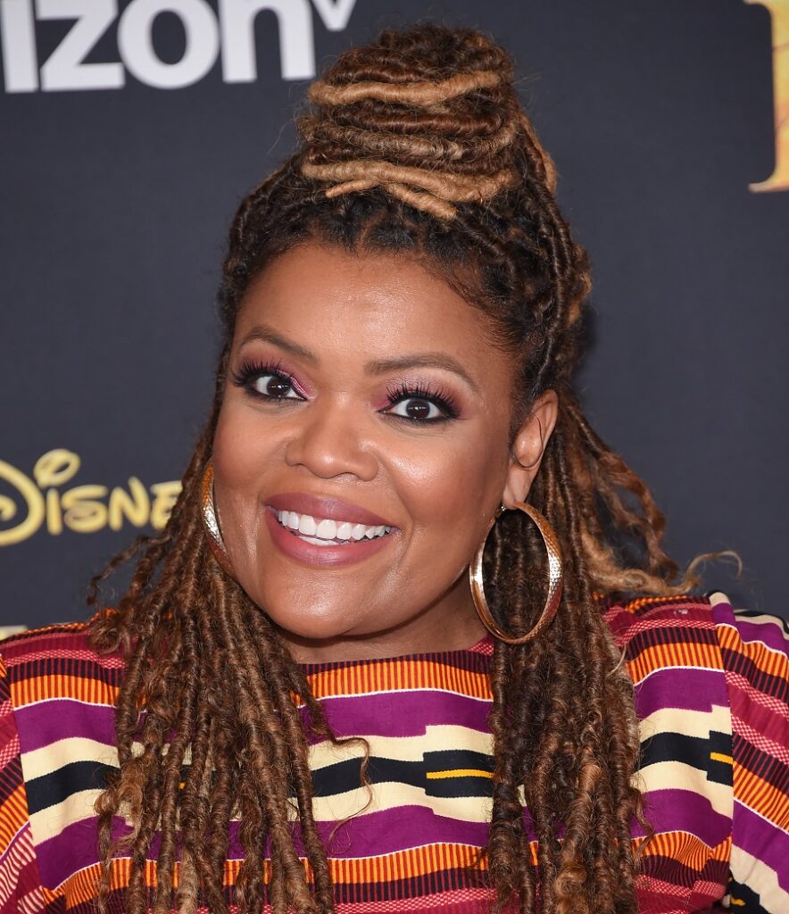 black celebrity with dreads-Yvette Nicole Brown