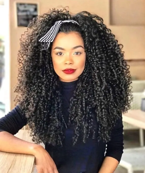 9 Trendy Black Curly Weave Hairstyles for Women