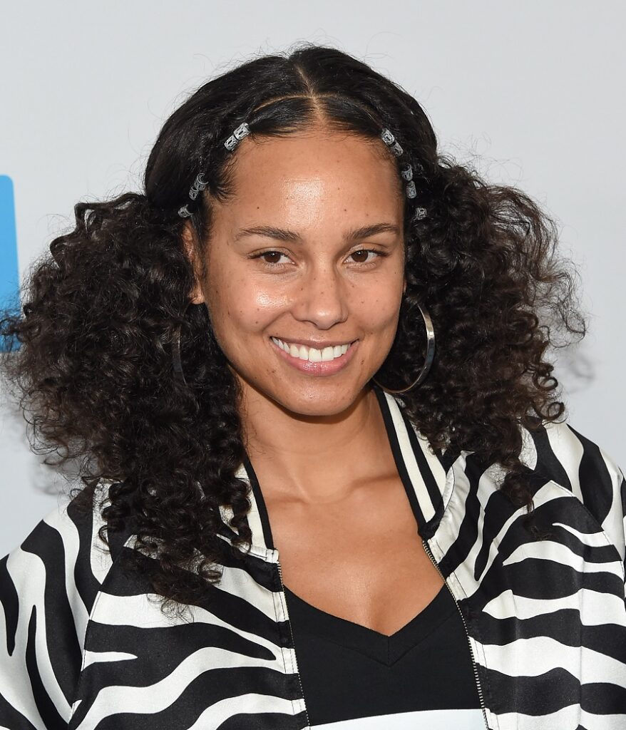 black female celebrity Alicia Keys with naturally curly hair