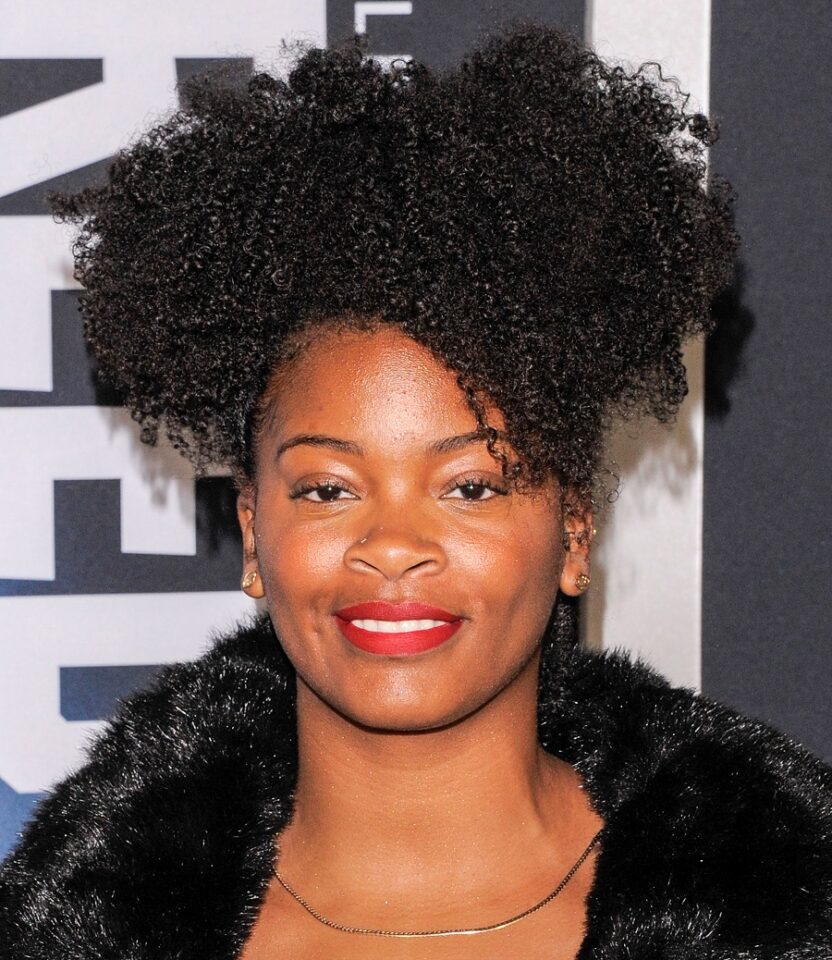 22 Black Celebrities With Curly Hair to Get Inspired in 2024