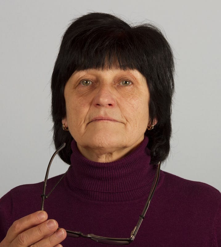black hair color for 70 year old women