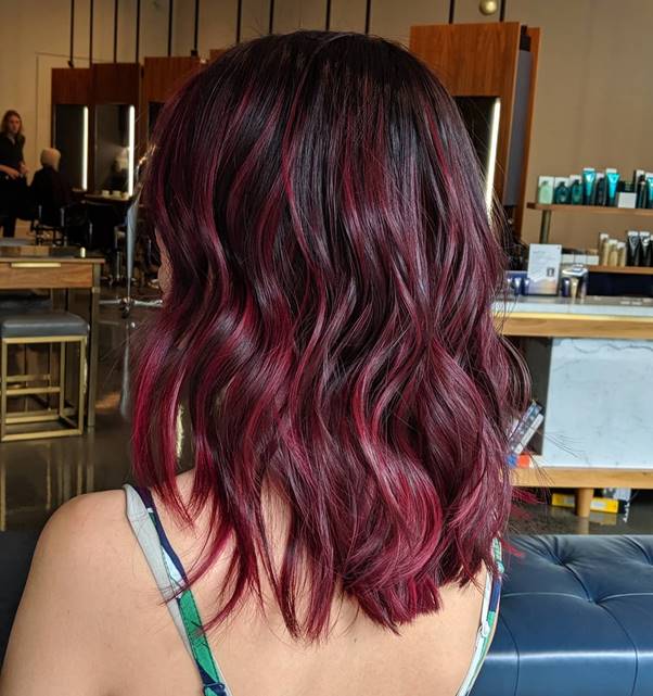 35 Incredible Black Hairstyles With Red Highlights