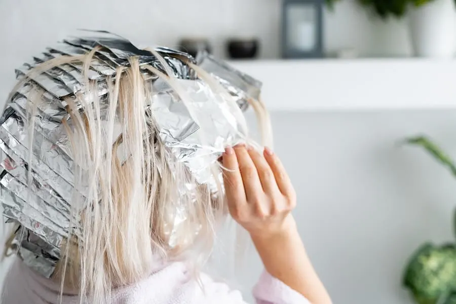 bleach hair with foil