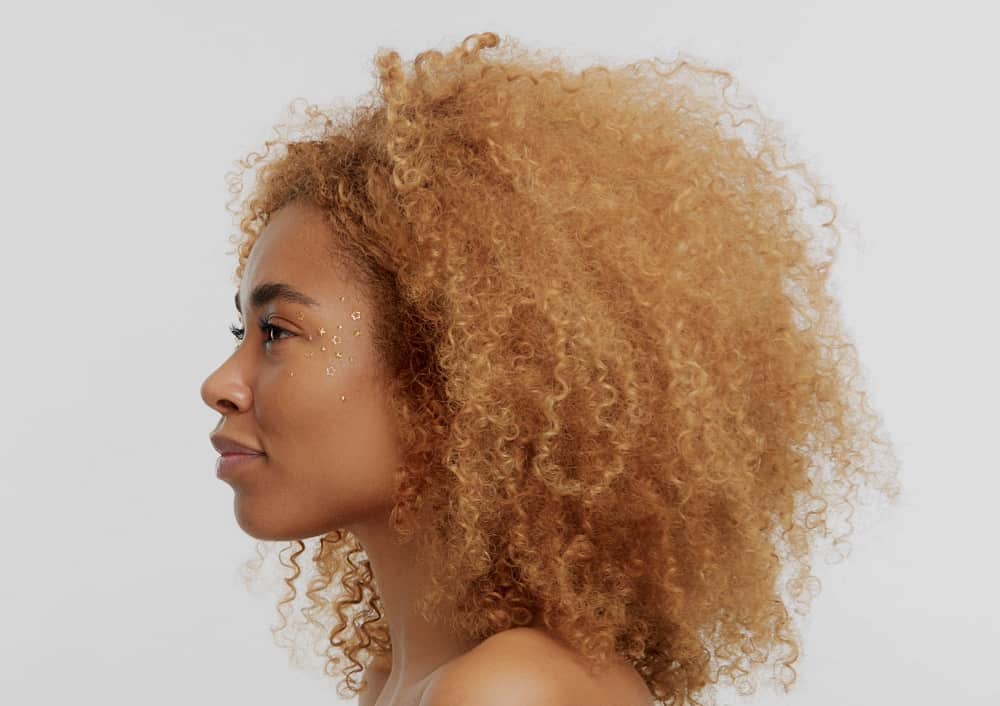 Bleaching Natural Hair: A Safe and Damage-Free Guide