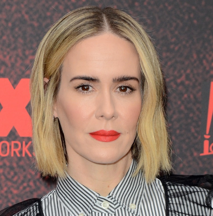 blonde actress in their 40s-Sarah Paulson