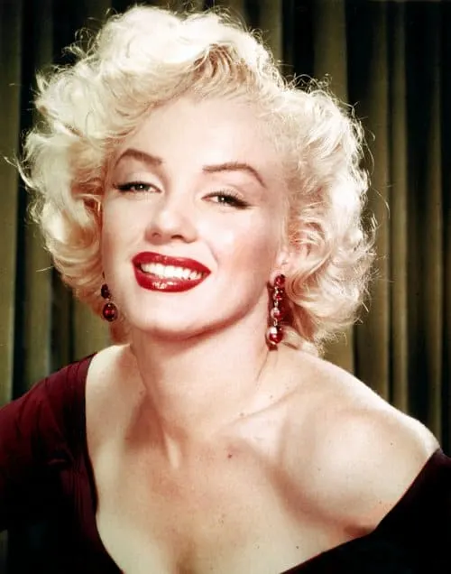 Marilyn Monroe's Blonde Hairstyle