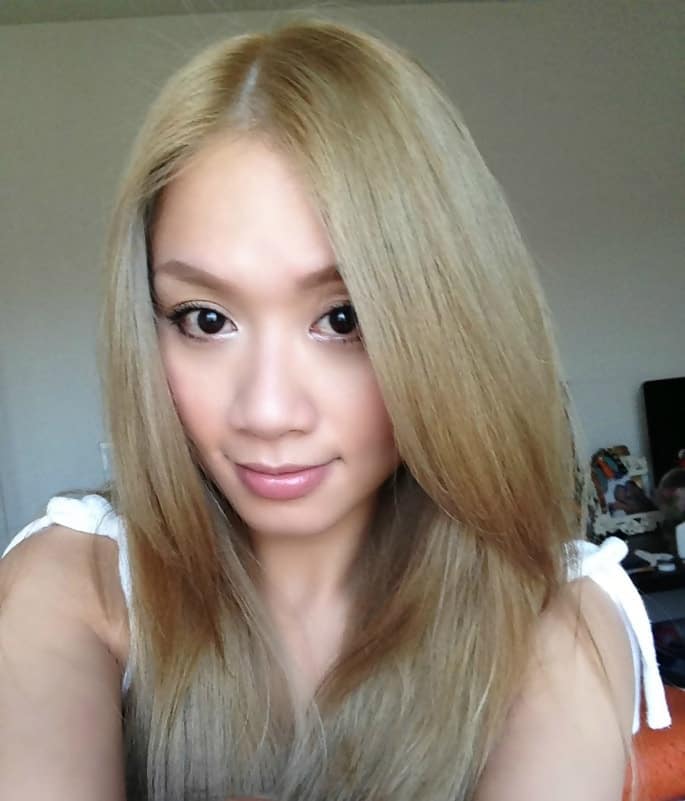 Asian Women With Blonde HairCharming. 