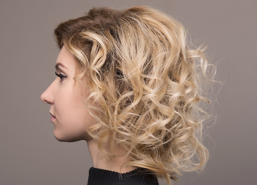 blonde balayage curls
