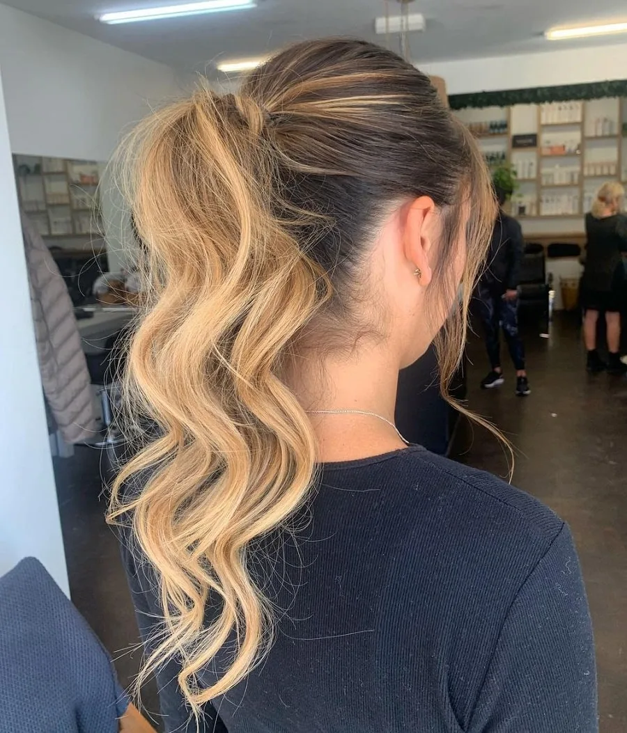 blonde balayage ponytail